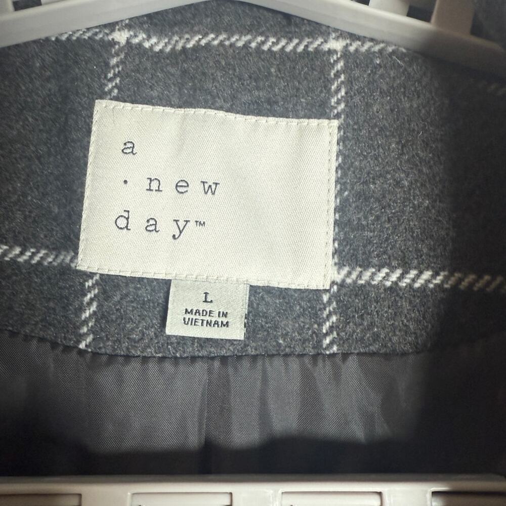 A New Day Plaid Long Coat Large Gray Windowpane Belted Double Breasted - Picture 3 of 4